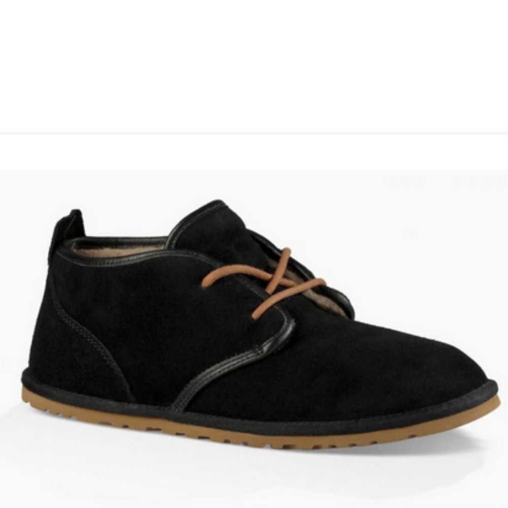 UGG Australia Men's Suede Chukka Boots